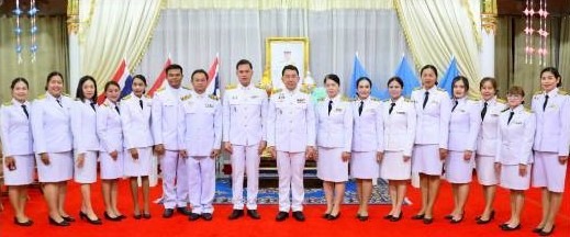 สพป.เพชรบูรณ์ เขต ๑ ร่วมพิธีทำบุญตักบาตรถวานพระราชกุศลและพิธีถวายพระพรชัยมงคล เนื่องในโอกาสวันคล้ายวันประสูติ สมเด็จพระเจ้าลูกนาเธอ เจ้าฟ้าทีปังกรรัศมีโชติ มหาวชิโรตตมางกูร สิริวิบูลยราชกุมาร